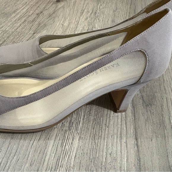 Vtg Karen Scott Mesh Square Toe Heel Pumps Gray Beige Sz 7.5M Classic Party - Picture 9 of 10